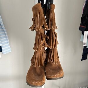 MINNETONKA Fringe Suede Moccasin Boots - Tan